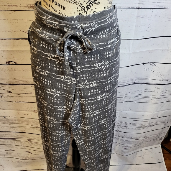 Sonoma Intimates Gray White Sleep Pants 